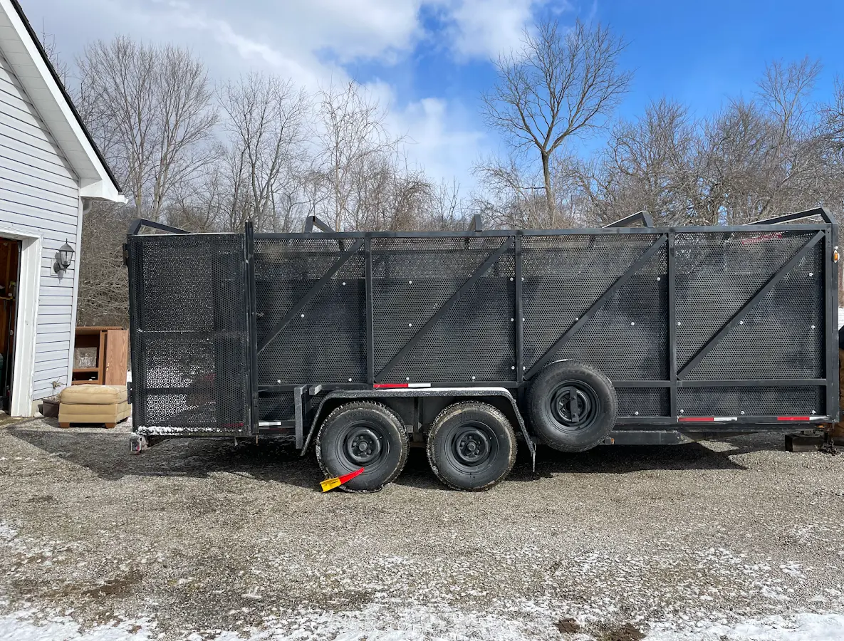 4 Yard Dumpster Rental in St. Thomas, PA